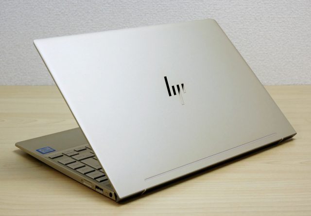 HP ENVY 13の外観