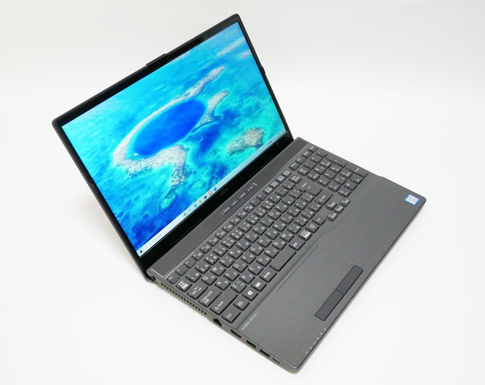 富士通　LIFEBOOK WA3/D3の外観。斜め上からのカッコいいアングル