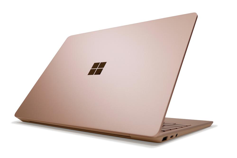 Surface Laptop Go：サンドストーンの外観