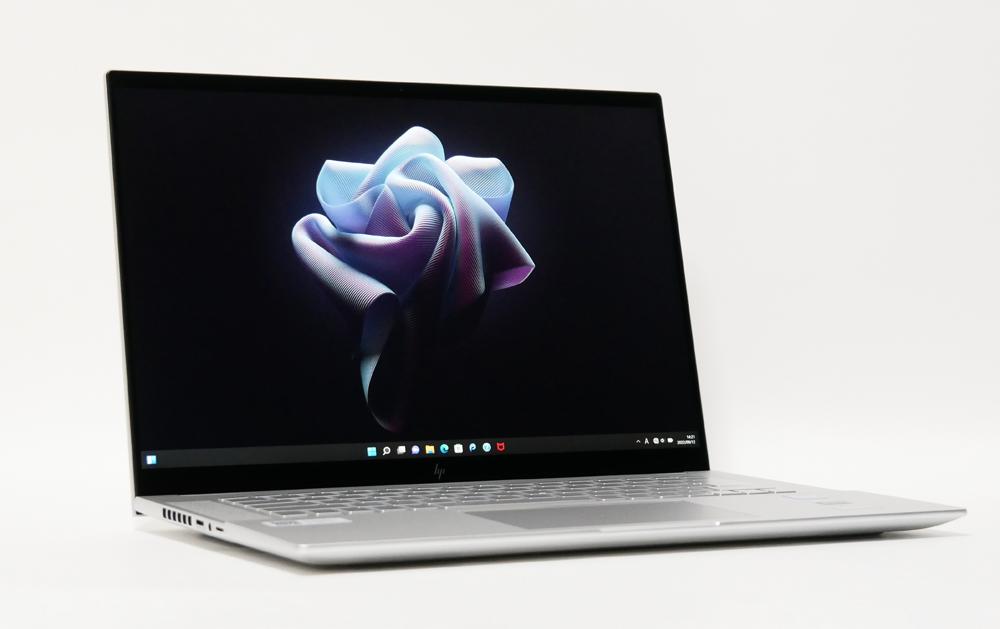 HP ENVY 16-hの外観