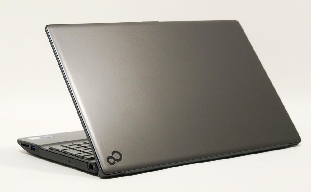 LIFEBOOK WA3/G2の外観 天板側から斜め上