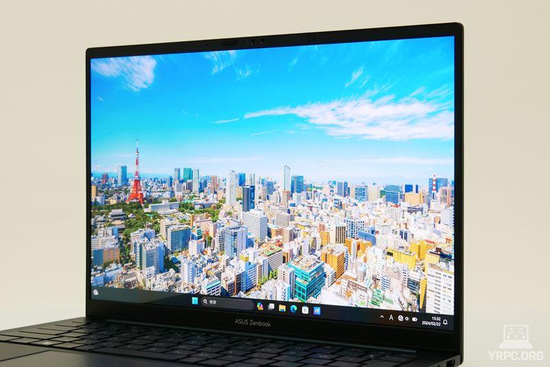 Zenbook 14 OLED UX3405MAの視野角チェック 横から見たところ