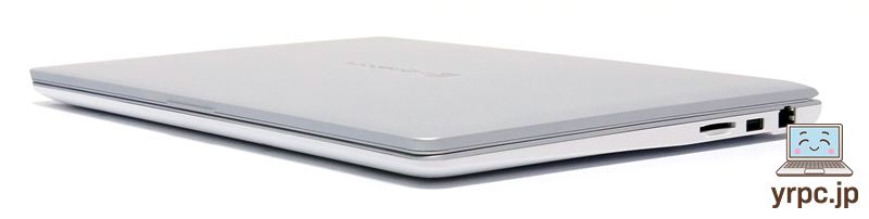 dynabook CZ/MYを折りたたんだ様子：斜め上から
