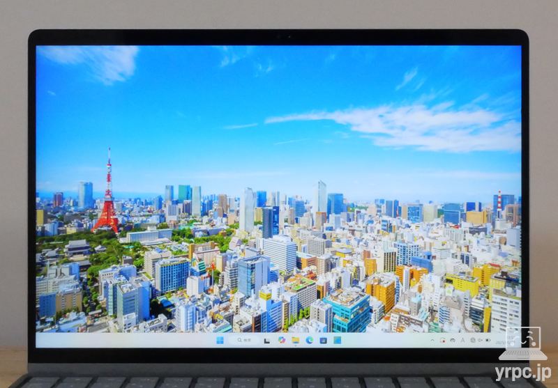 FMV Note Cのディスプレイ正面
