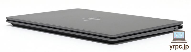 HP OmniBook X Flip 14-fmを折りたたんだ様子：斜め上から