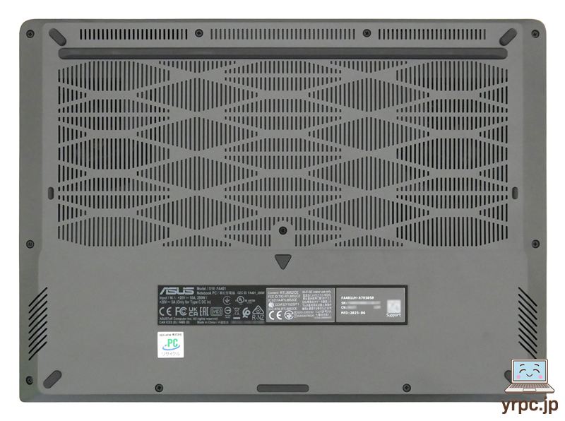 ASUS TUF Gaming A14 FA401UHの底面