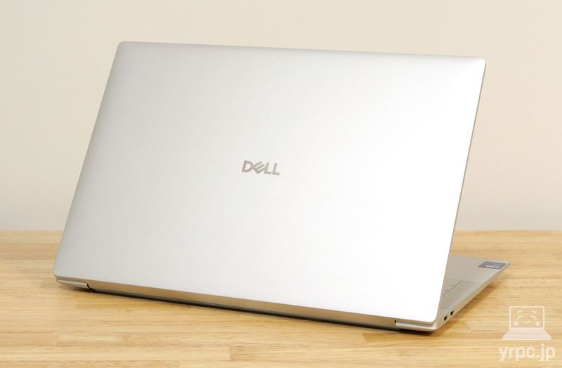 Dell 14 Premiumの外観 天板側