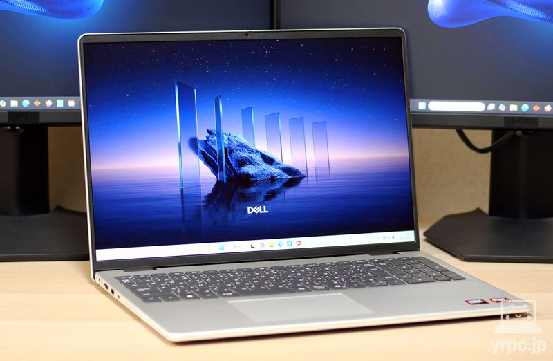 デル Dell 16の外観　見映え