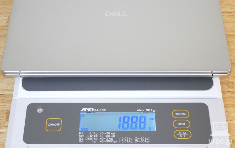 Dell 16の重さ：実測