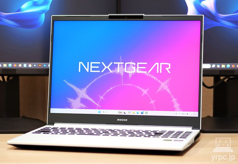 マウスコンピューター NEXTGEAR J6-A7G50WT-A（ホワイト）の外観　見映え