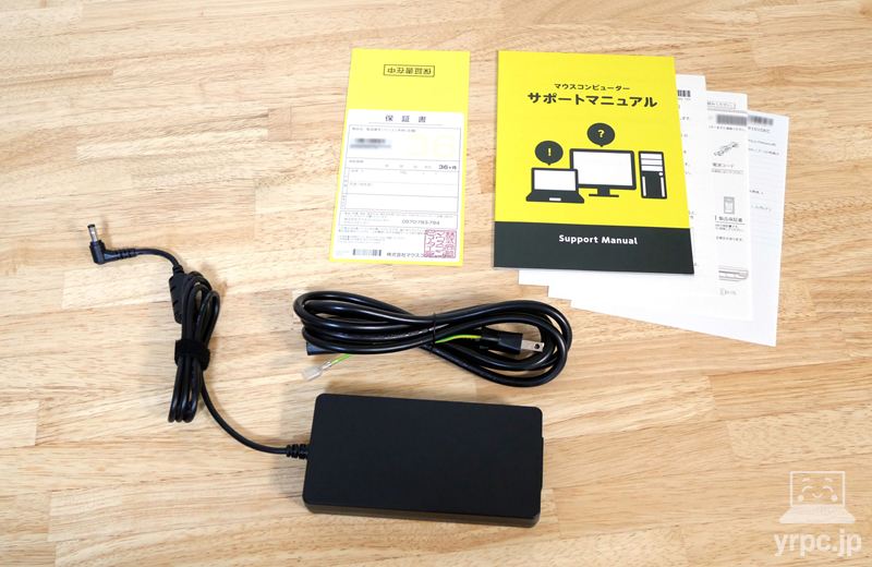 NEXTGEAR J6-A7G50WT-A（ホワイト）の付属品