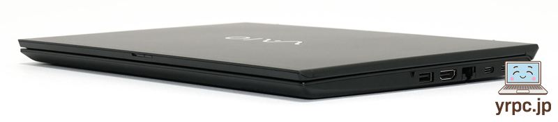 VAIO S13 (2025年3月発売モデル)を折りたたんだ様子:斜め上から