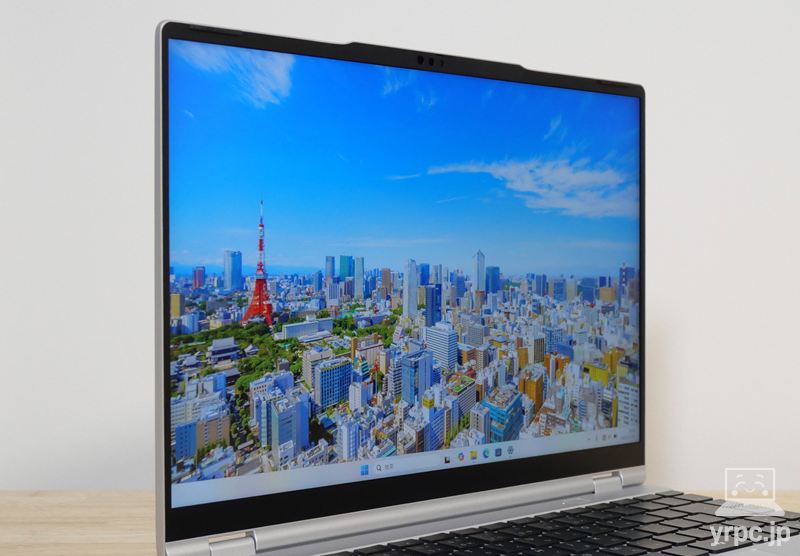 DAIV Z4-A9A01SR-Bの視野角チェック 横から見たところ