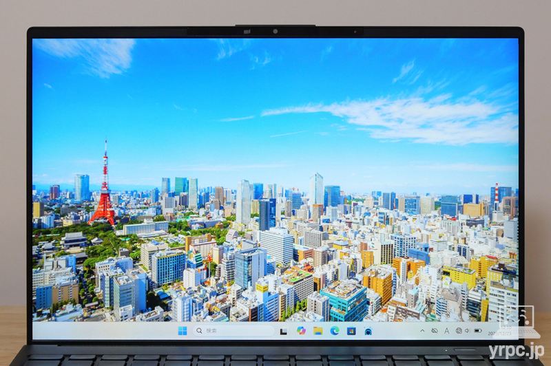 FMV WU5-K3のディスプレイ正面