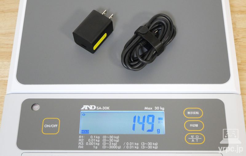 FMV WU8-K3のACアタプターの重さ：実測
