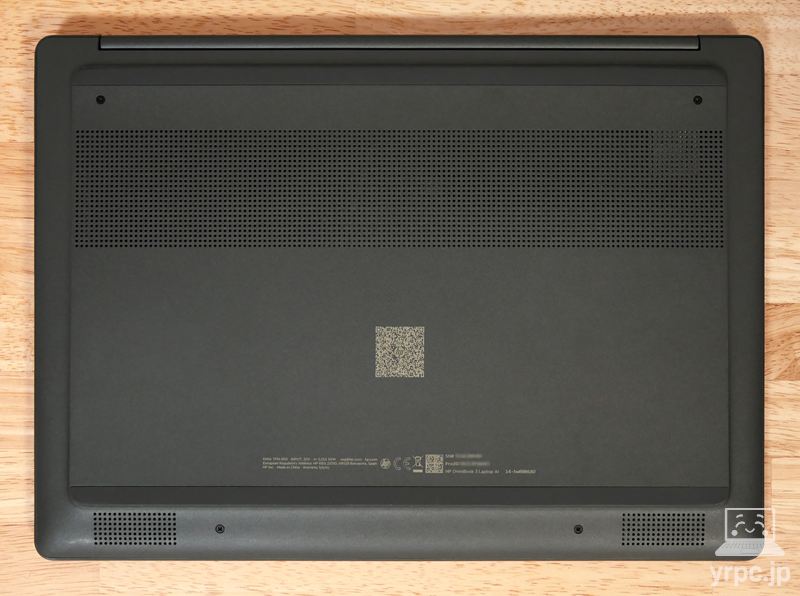 HP OmniBook 3 14-hy/hwの底面