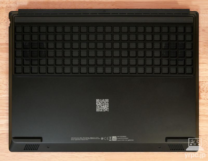 HyperX OMEN 15（AMD）の底面