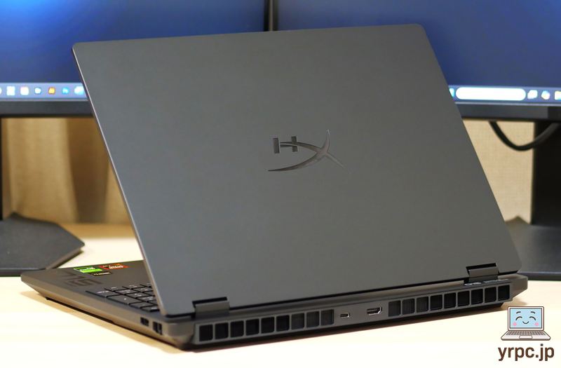 HyperX OMEN 15（AMD）の外観 天板側