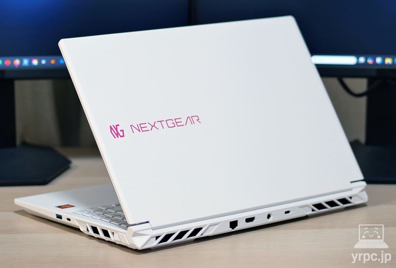 NEXTGEAR J5-A5G50WT-A（ホワイト）の外観 天板側