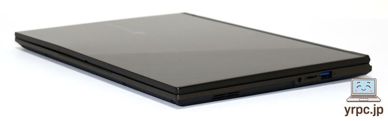 THIRDWAVE MA4-C5UIGA-08Bを折りたたんだ様子:斜め上から